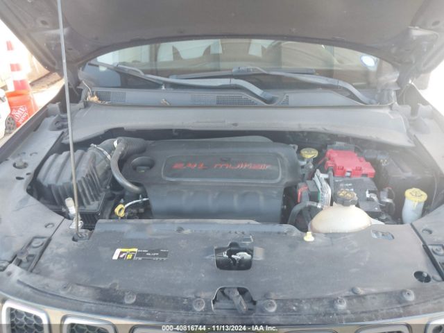 3C4NJCBB5KT851896 Jeep Compass Latitude Fwd