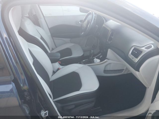 3C4NJCBB5KT851896 Jeep Compass Latitude Fwd