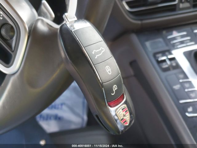 WP1AA2A58LLB09458 Porsche Macan