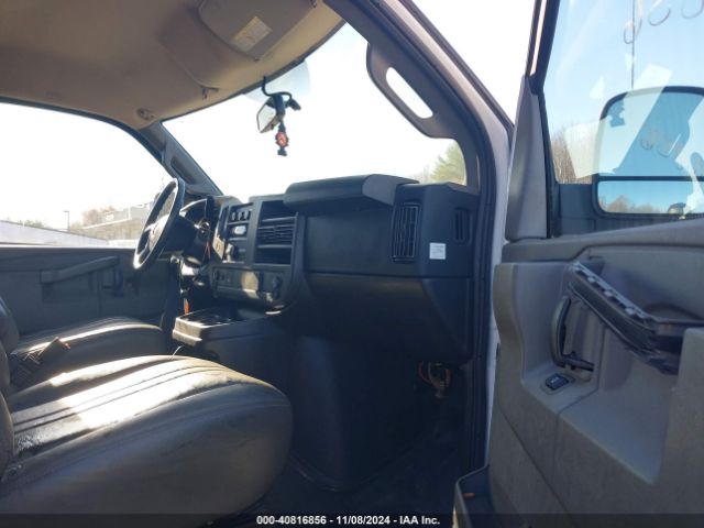 1GCWGAFF3H1111302 Chevrolet Express 2500 Work Van