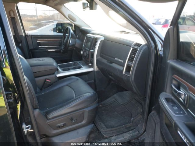 1C6RR7NTXHS636165 RAM 1500 Laramie  4x4 5'7 Box