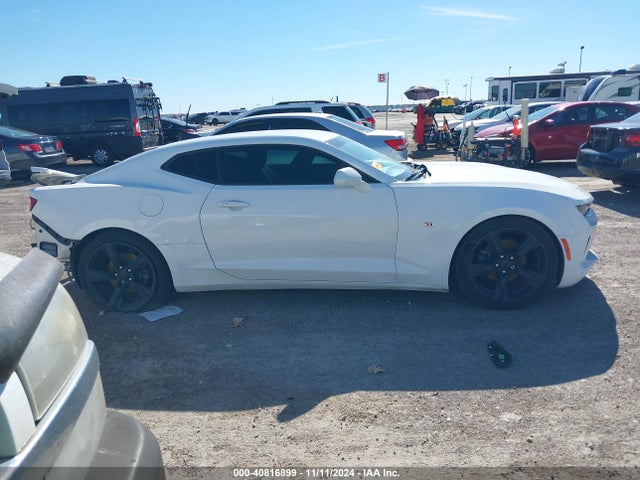 Chevrolet Camaro 1lt 2018 1G1FB1RS9J0162380 Image 13