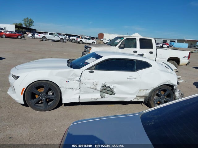 Chevrolet Camaro 1lt 2018 1G1FB1RS9J0162380 Image 14