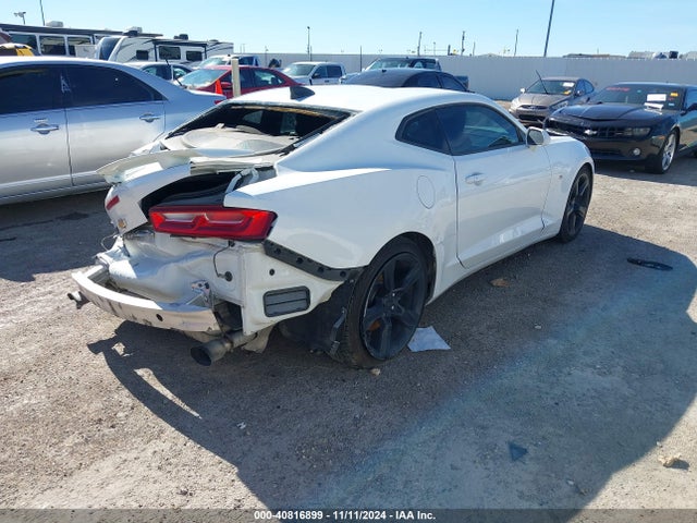 Chevrolet Camaro 1lt 2018 1G1FB1RS9J0162380 Image 4