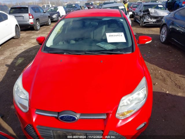 1FADP3K2XEL429140 Ford FOCUS SE