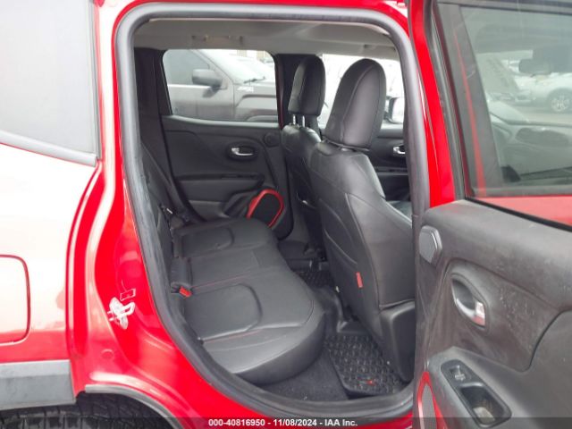 ZACCJBCT3FPC35961 Jeep Renegade Trailhawk