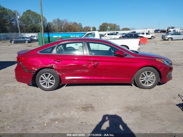 Hyundai SONATA SE 2015 5NPE24AF5FH206372 Image 13