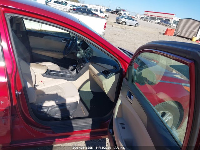 Hyundai SONATA SE 2015 5NPE24AF5FH206372 Image 5