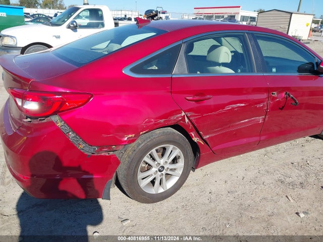 Hyundai SONATA SE 2015 5NPE24AF5FH206372 Image 6