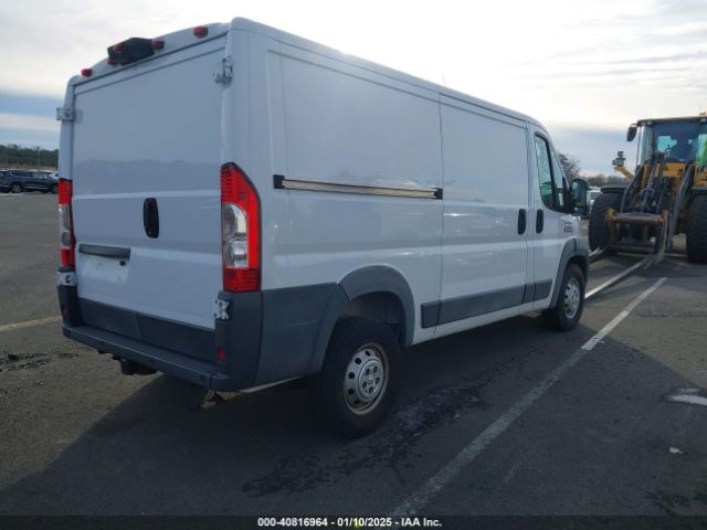 3C6TRVAG1JE150310 RAM Promaster 1500 Low Roof 136 Wb