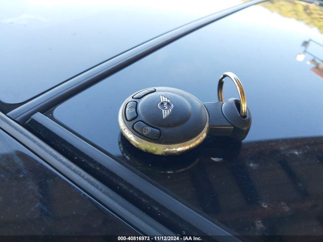 2008 MINI COOPER S WMWMF73578TT88254 Photo 10