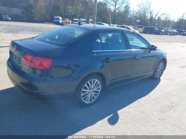 3VWL17AJ6EM372440 Volkswagen Jetta 1.8t Sel