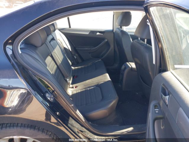 3VWL17AJ6EM372440 Volkswagen Jetta 1.8t Sel