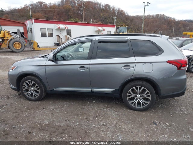 JA4AZ3A35GZ064488 Mitsubishi Outlander Sel