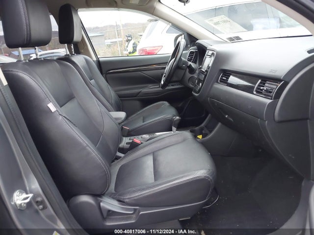 JA4AZ3A35GZ064488 Mitsubishi Outlander Sel