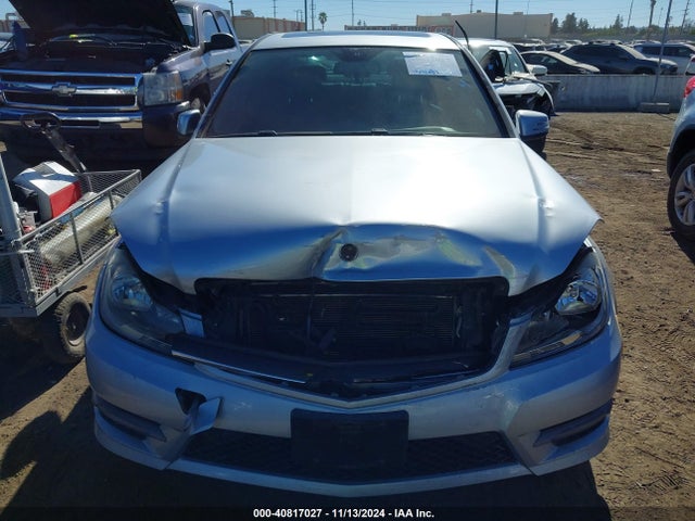 WDDGF4HB9EA965425 Mercedes-Benz C-class C 250 Sport/luxury