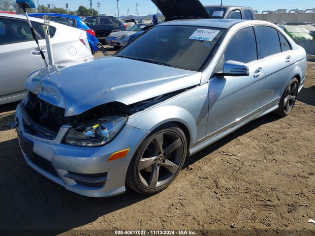 WDDGF4HB9EA965425 Mercedes-Benz C-class C 250 Sport/luxury