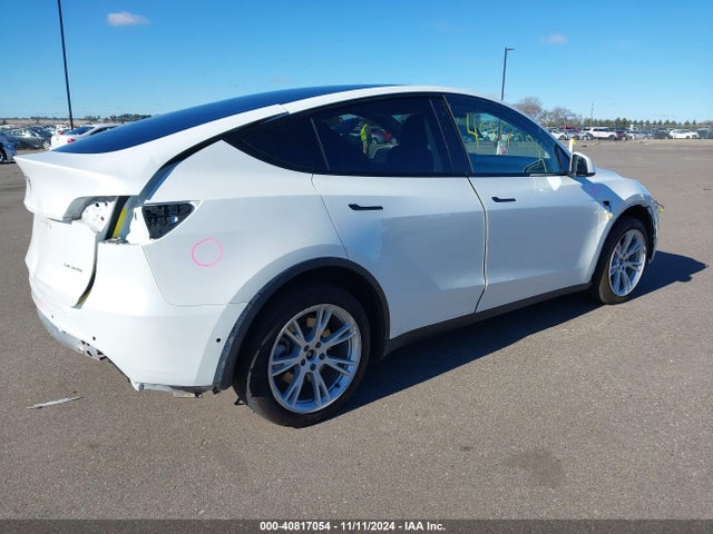 2022 TESLA MODEL Y 7SAYGDEE1NF393223 Photo 3
