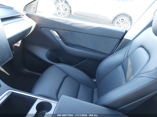 2022 TESLA MODEL Y 7SAYGDEE1NF393223 Photo 4