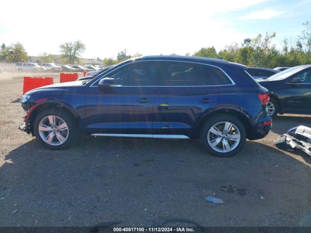 WA1BNAFY5J2231067 Audi Q5 2.0t Premium/2.0t Tech Premium