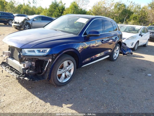 WA1BNAFY5J2231067 Audi Q5 2.0t Premium/2.0t Tech Premium