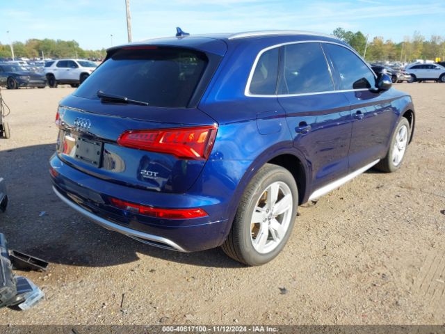 WA1BNAFY5J2231067 Audi Q5 2.0t Premium/2.0t Tech Premium