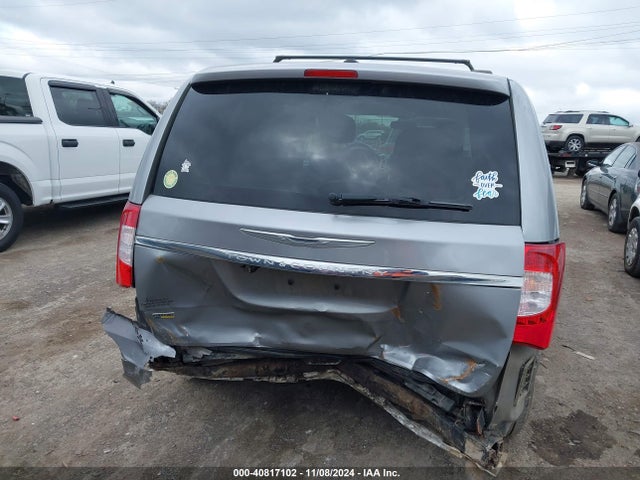 2C4RC1BG8FR587626 Chrysler Town & Country Touring