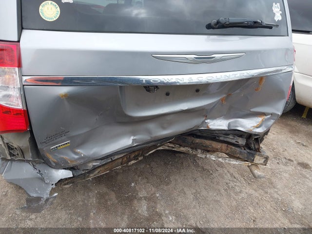 2C4RC1BG8FR587626 Chrysler Town & Country Touring