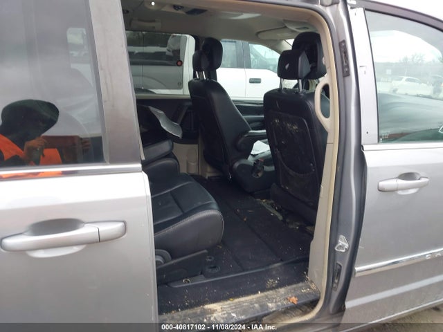 2C4RC1BG8FR587626 Chrysler Town & Country Touring