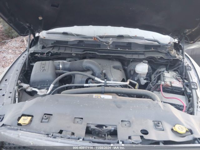 1C6RR7KT2HS625911 RAM 1500 Express  4x4 5'7 Box