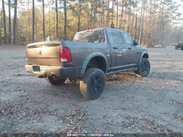 1C6RR7KT2HS625911 RAM 1500 Express  4x4 5'7 Box