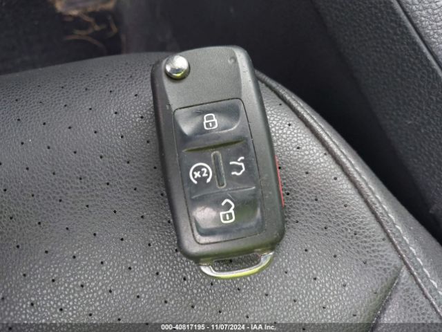 1VWMA7A3XLC003794 Volkswagen Passat 2.0t R-line
