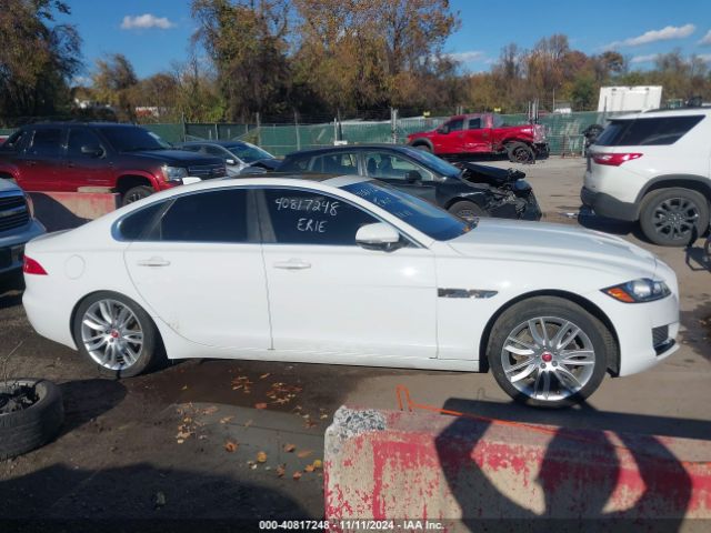 SAJBE4BV5HCY41396 Jaguar Xf 35t Prestige