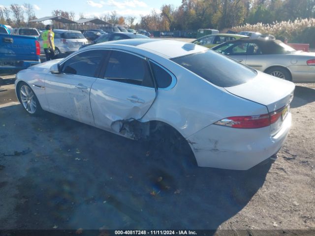 SAJBE4BV5HCY41396 Jaguar Xf 35t Prestige