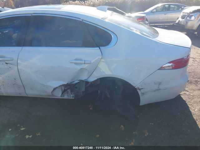 SAJBE4BV5HCY41396 Jaguar Xf 35t Prestige