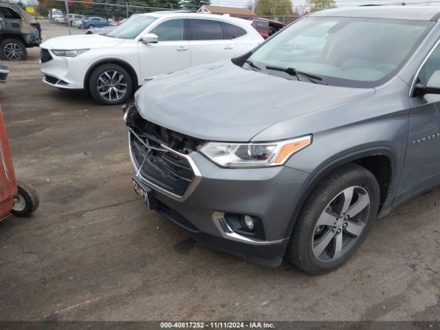1GNEVHKW7KJ215970 Chevrolet Traverse 3lt