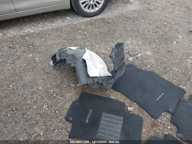 Nissan ROGUE SV 2019 5N1AT2MTXKC823804 Image 12