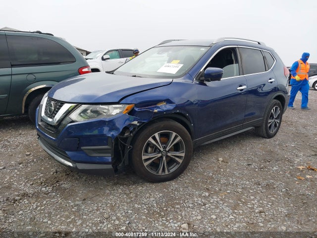 Nissan ROGUE SV 2019 5N1AT2MTXKC823804 Image 2