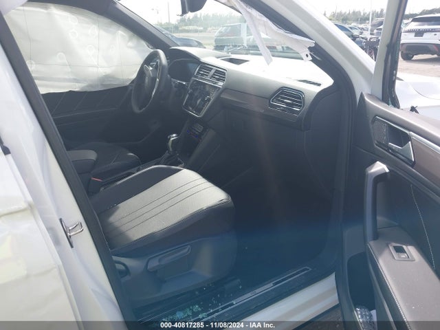 3VVCB7AX0RM149550 Volkswagen Tiguan 2.0t Se R-line Black