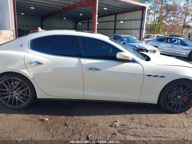 ZAM57XSAXF1155220 Maserati Ghibli