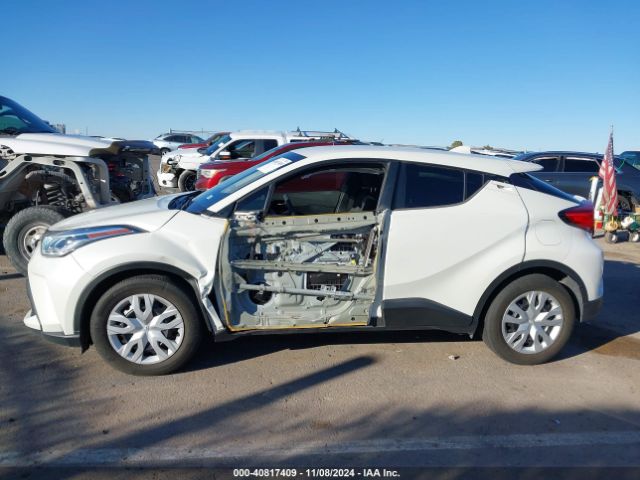 NMTKHMBXXLR118477 Toyota C-HR LE