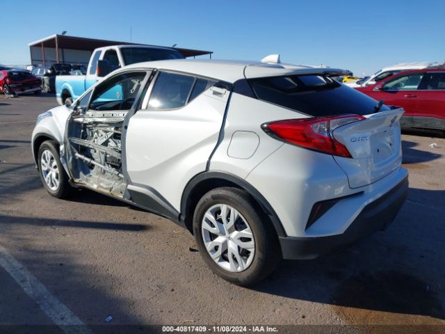 NMTKHMBXXLR118477 Toyota C-HR LE