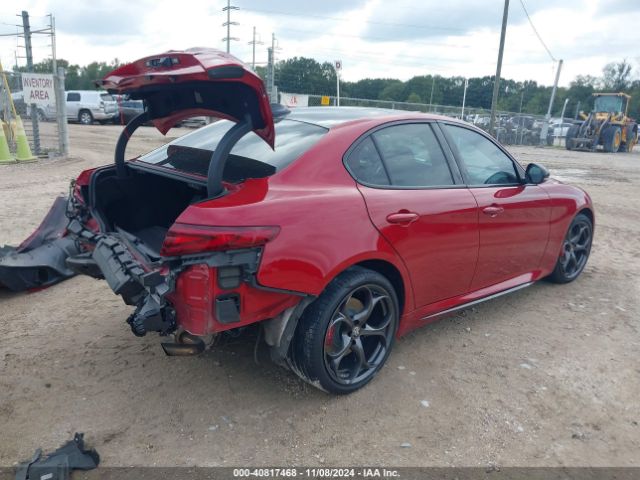 ZARFANBN5L7625721 Alfa Romeo Giulia Ti Sport Carbon Awd