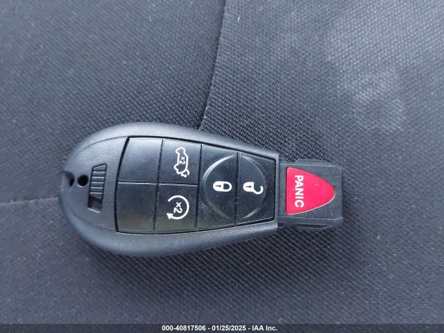 1C4PJLCB9MD155588 Jeep Cherokee Latitude Fwd