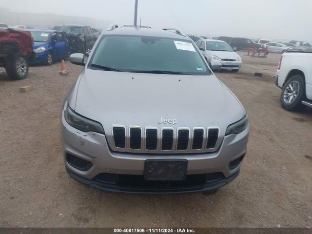 1C4PJLCB9MD155588 Jeep Cherokee Latitude Fwd
