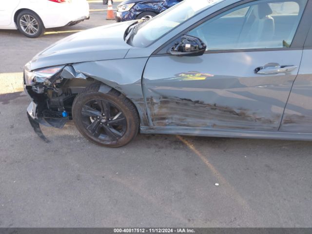 KMHLM4AG4PU439821 Hyundai ELANTRA SEL