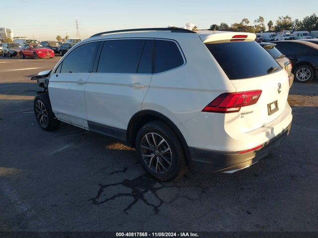 3VV3B7AX1LM072856 Volkswagen Tiguan 2.0t Se/2.0t Se R-line Black/2.0t Sel