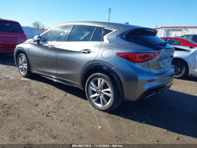 SJKCH5CP5JA042619 Infiniti QX30
