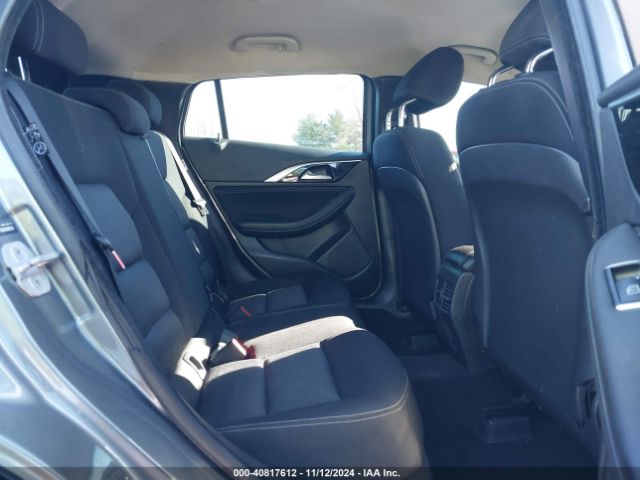 SJKCH5CP5JA042619 Infiniti QX30