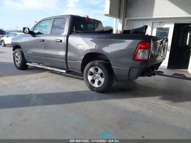 1C6SRFBT5LN136602 RAM 1500 Big Horn  4x4 6'4 Box